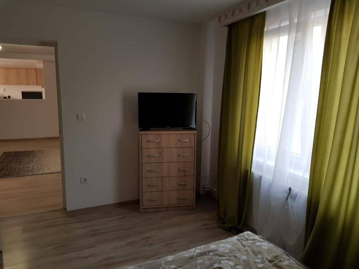 Apartament 8 Central Târgu-Mureş Esterno foto