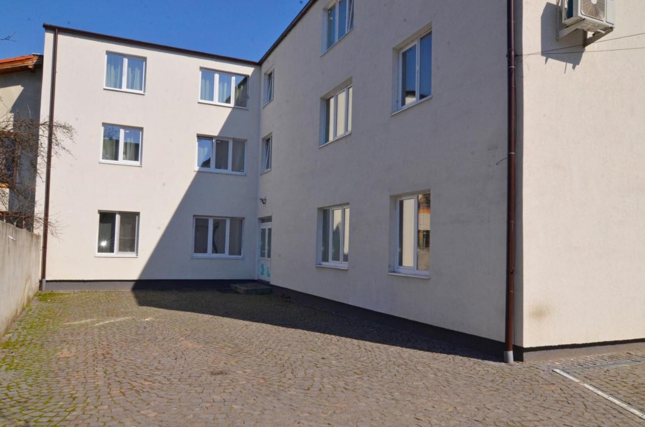 Apartament 8 Central Târgu-Mureş Esterno foto